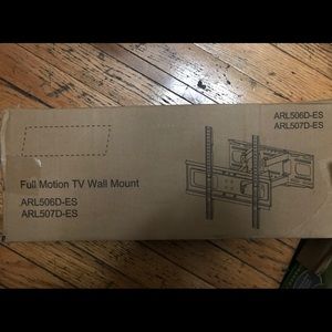 Full motion tv wall mount